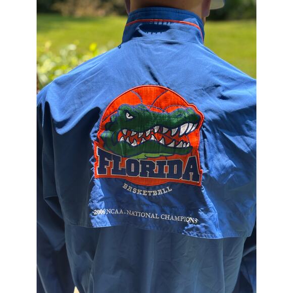 FLORIDA GATORS SIZE LARGE VINTAGE BASKET BALL JACKET - Picture 5 of 7